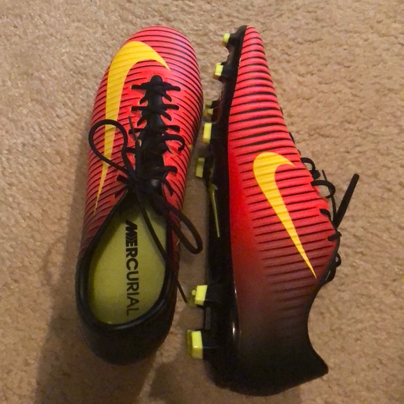 Nike Shoes Nike Mens Soccer Cleats Poshmark